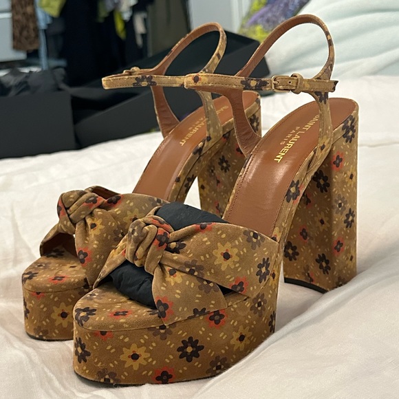 YSL Bianca platform heels - Picture 5 of 9